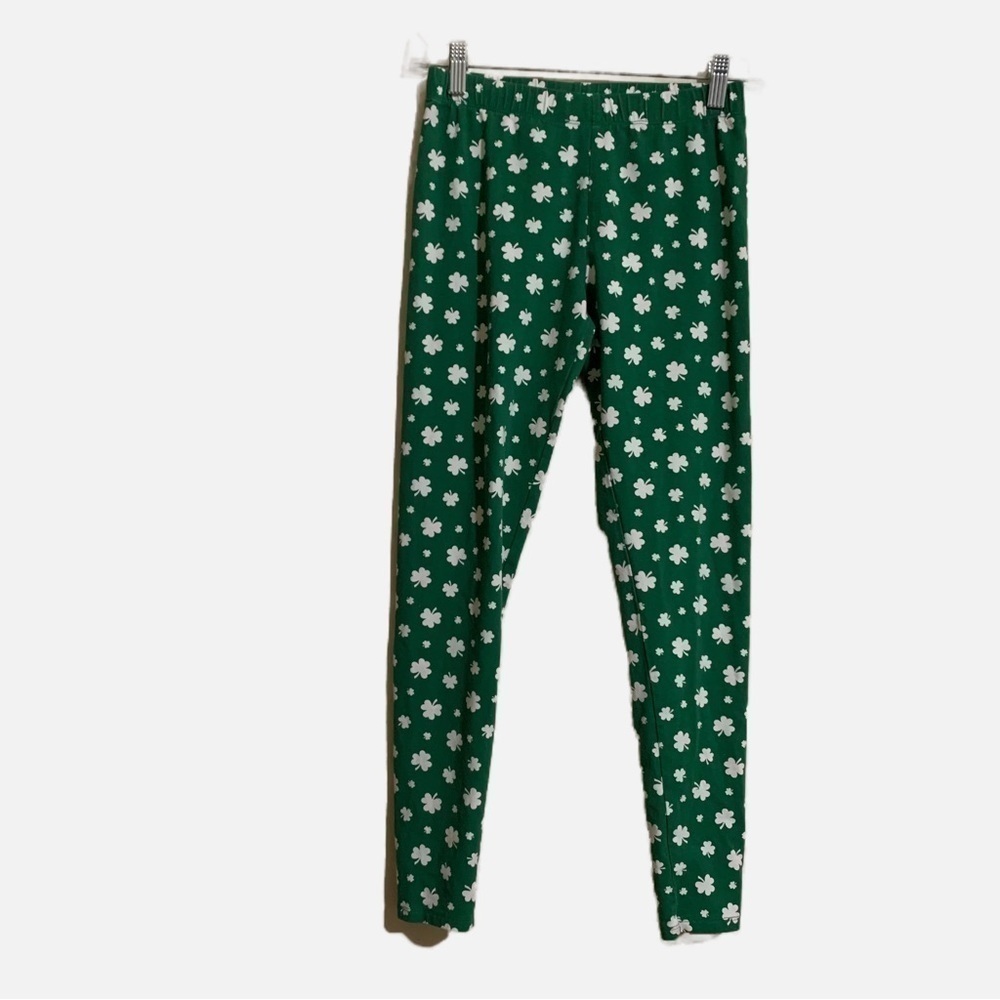 No Boundaries Green Shamrocks St. Patrick's Day Leggings. S/CH (3-5).